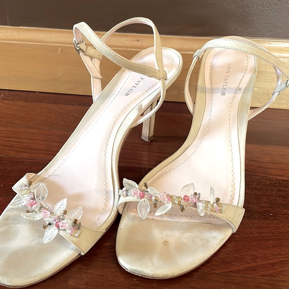 Ann Taylor – sandals